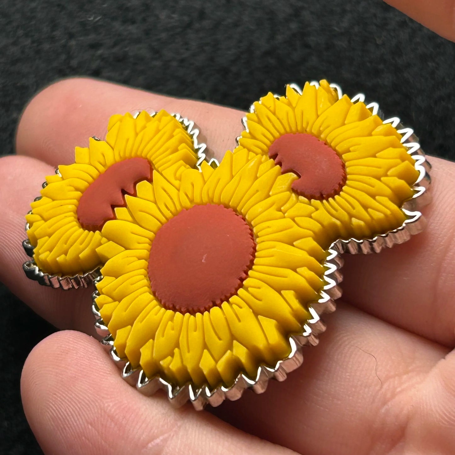 2024 - Sunflower - Mickey Icon - Multi Texure - Disney Pin