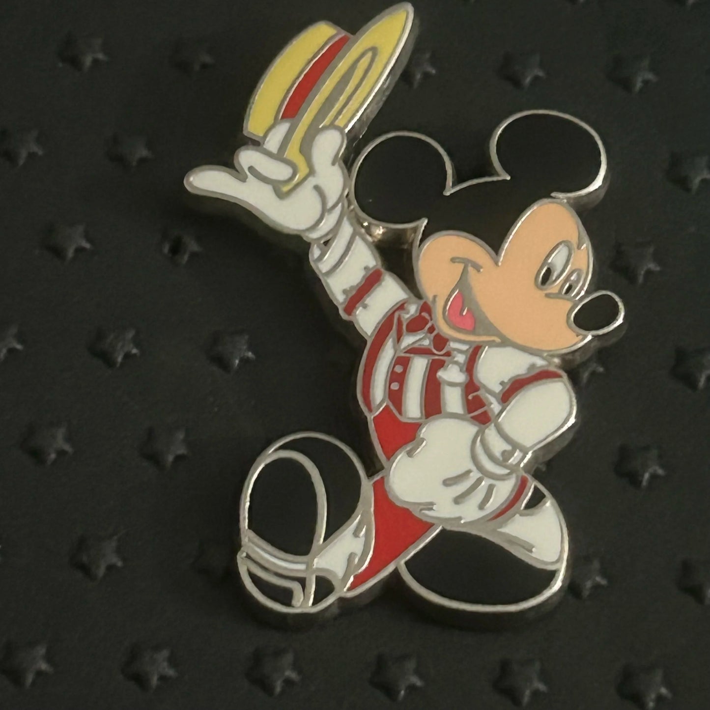2015 - Mickey Mouse - Dapper Dan - Red Striped Vest and Straw Hat - Disney Pin