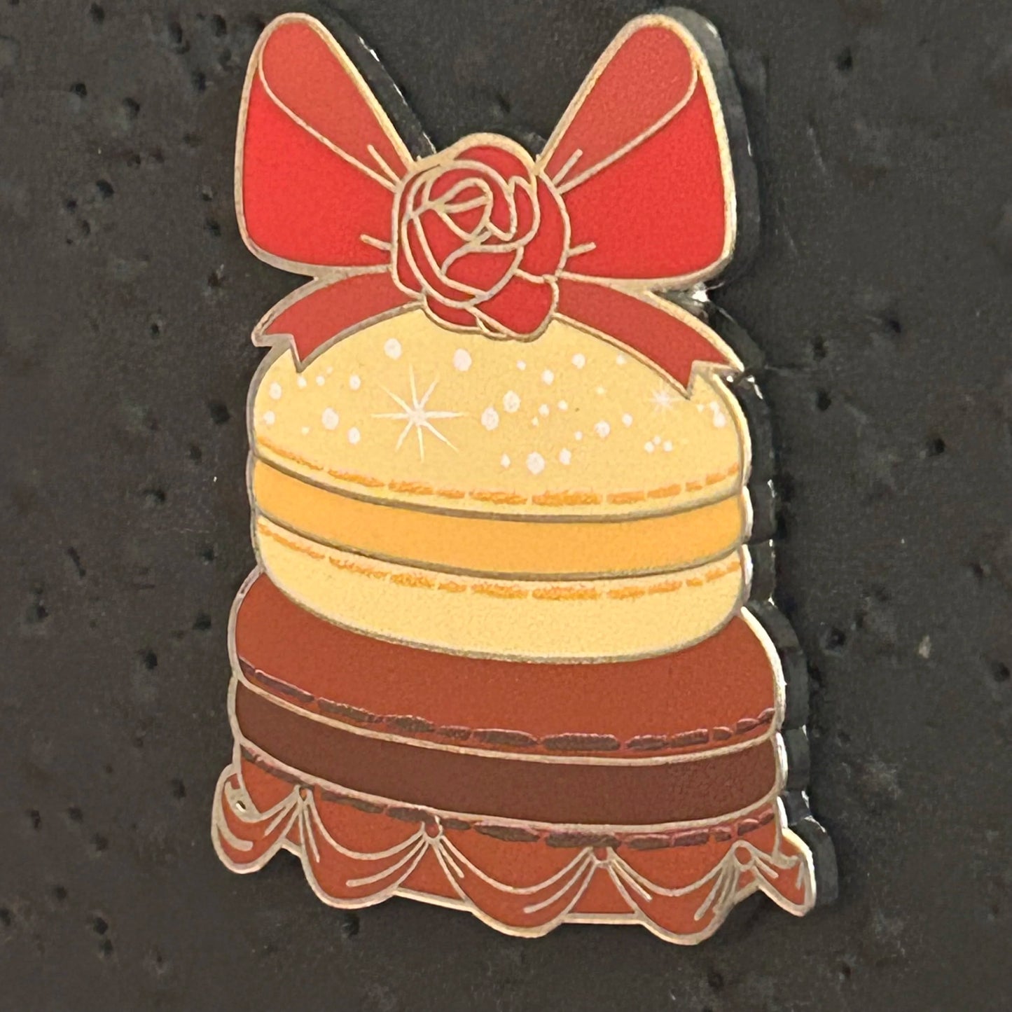 2024 - Belle - Beauty and the Beast - Puffed Pastry- Mystery Pin
