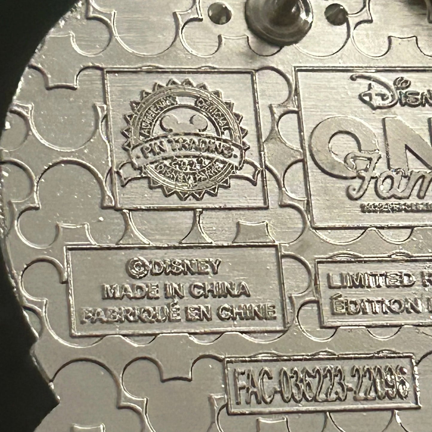 2022 - Donald Duck and Goofy - Friends and Family - Limited Release - Disney Pin