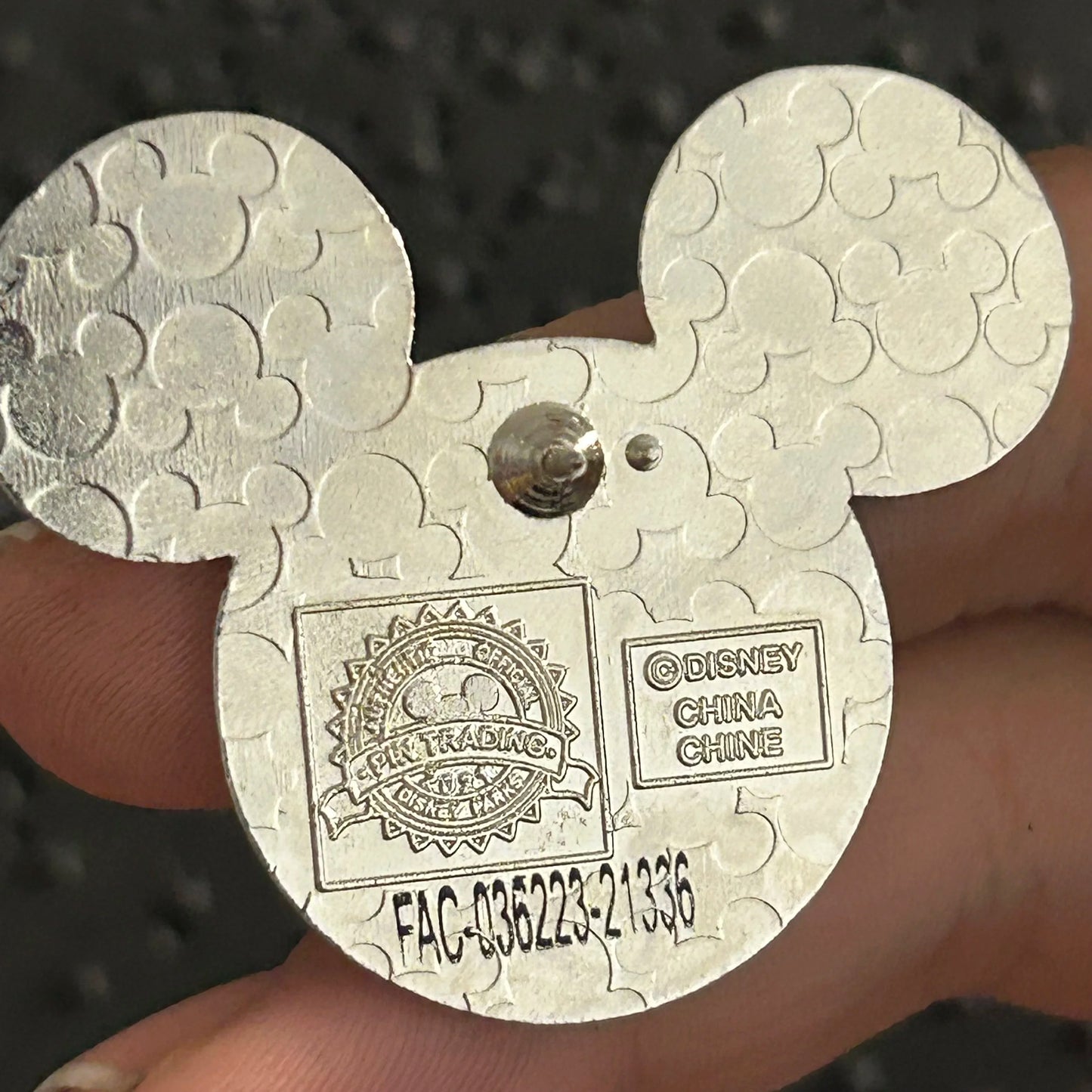 2021 - Lesbian Pride - Mickey Mouse Icon - Disney Pin