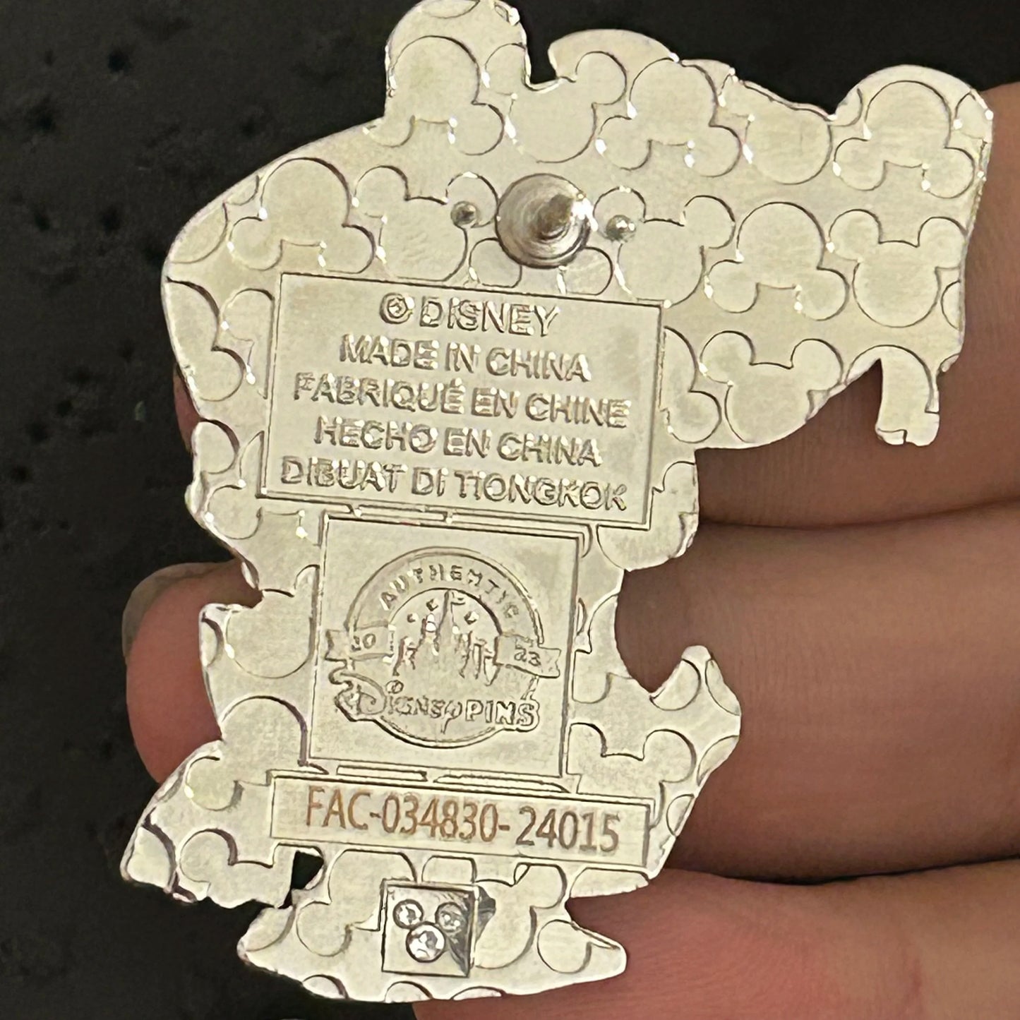 2023 - Donald Duck Hugging Nephews - Huey, Dewey & Louie - Disney Pin