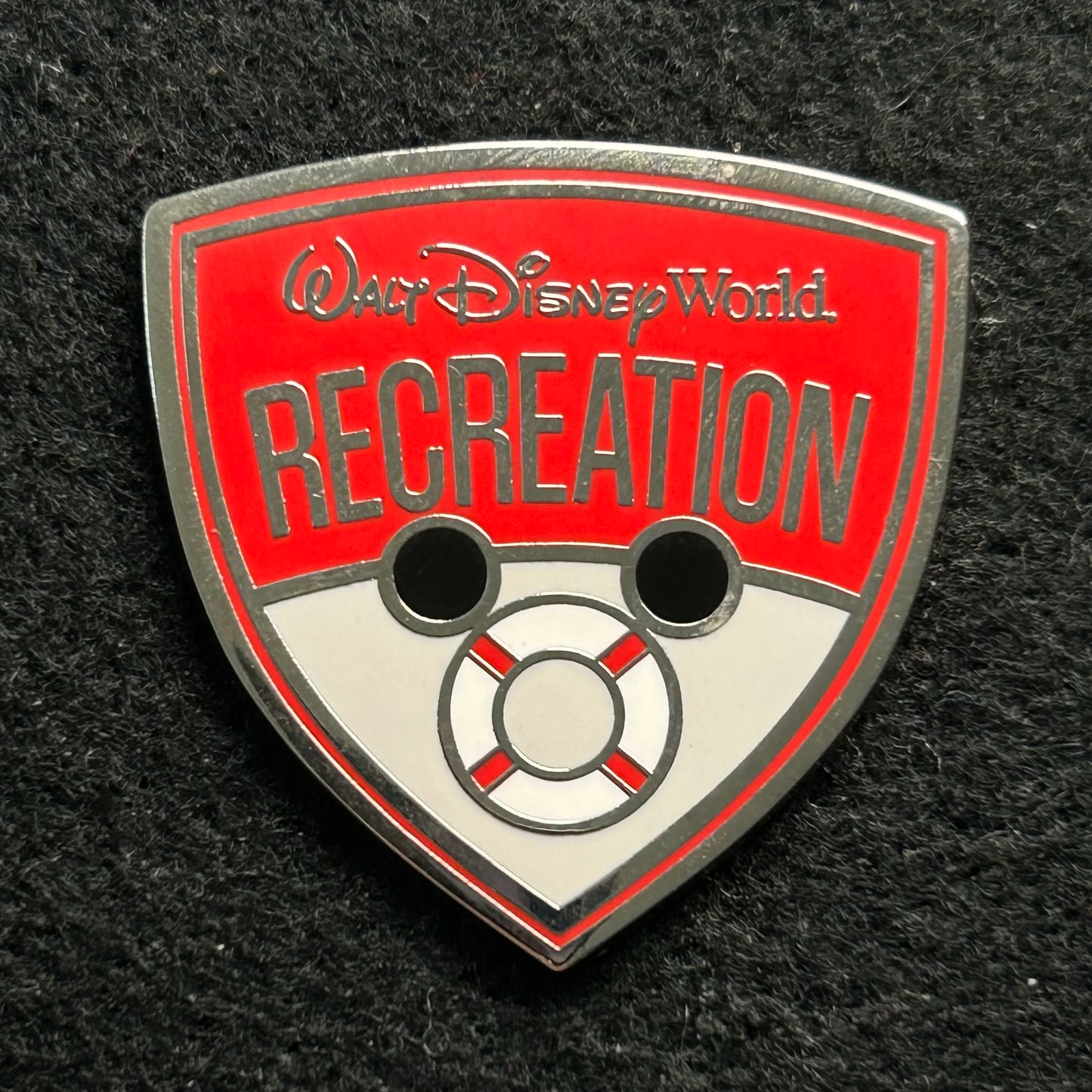 2023 - Recreation - Life Raft - Cast Exclusive - Disney Pin