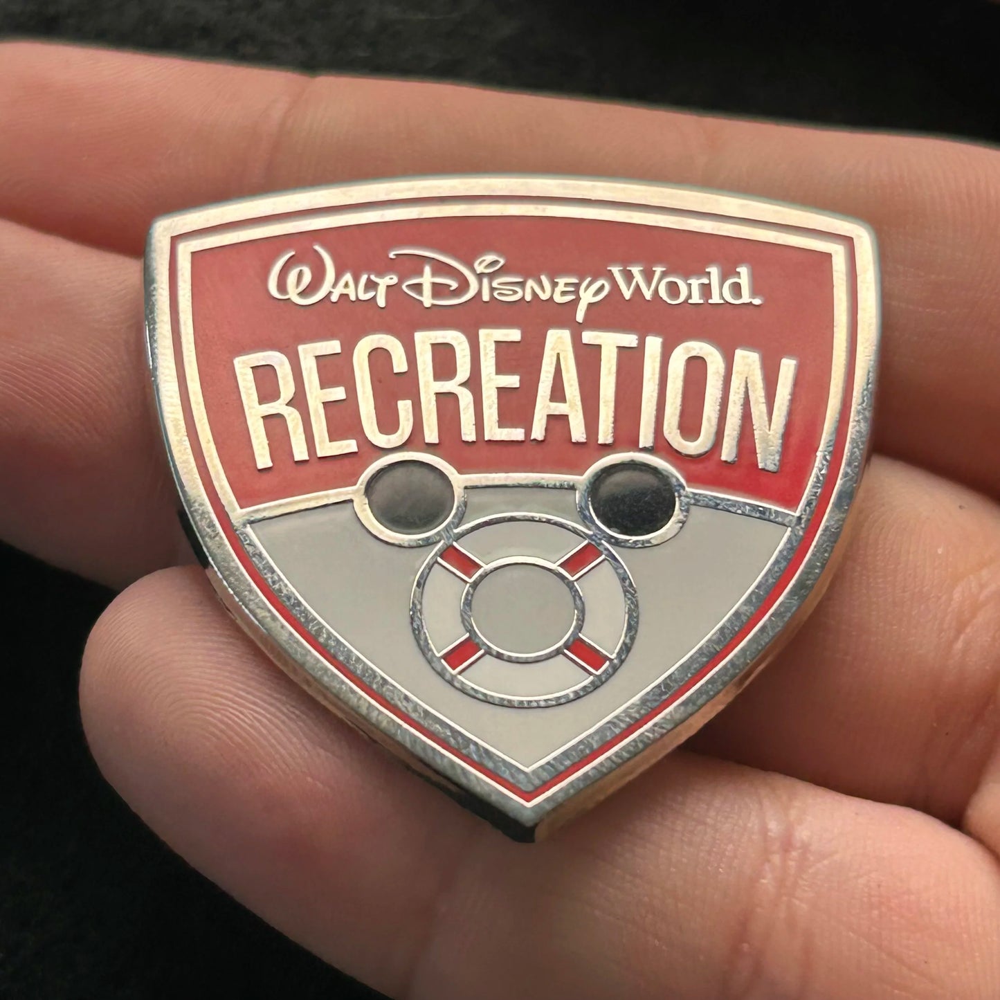 2023 - Recreation - Life Raft - Cast Exclusive - Disney Pin