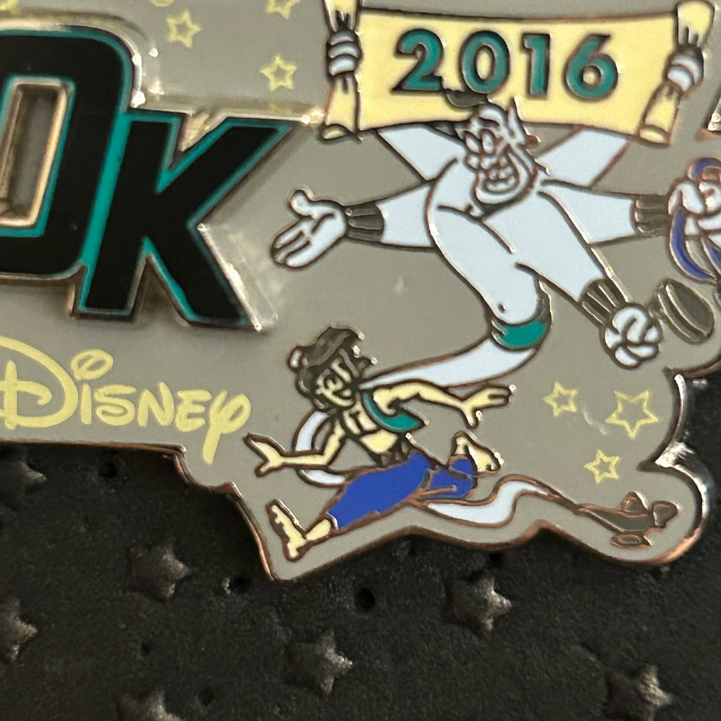 2016 - Genie and Aladdin - runDisney - 10k - LR - Disney Pin