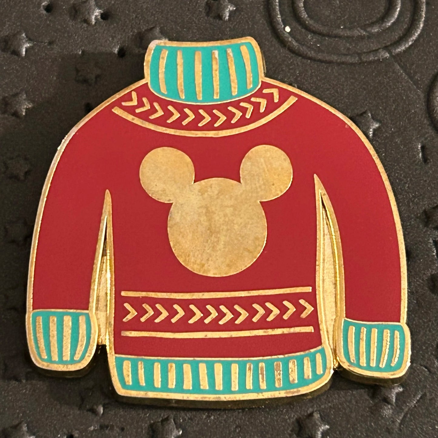 2018 - Ugly Sweater - Christmas - Disney Pin