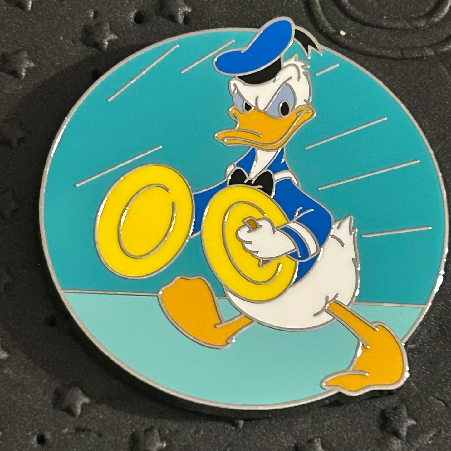 2024 - Donald Duck - Mickey Mouse Club - Mystery Pin