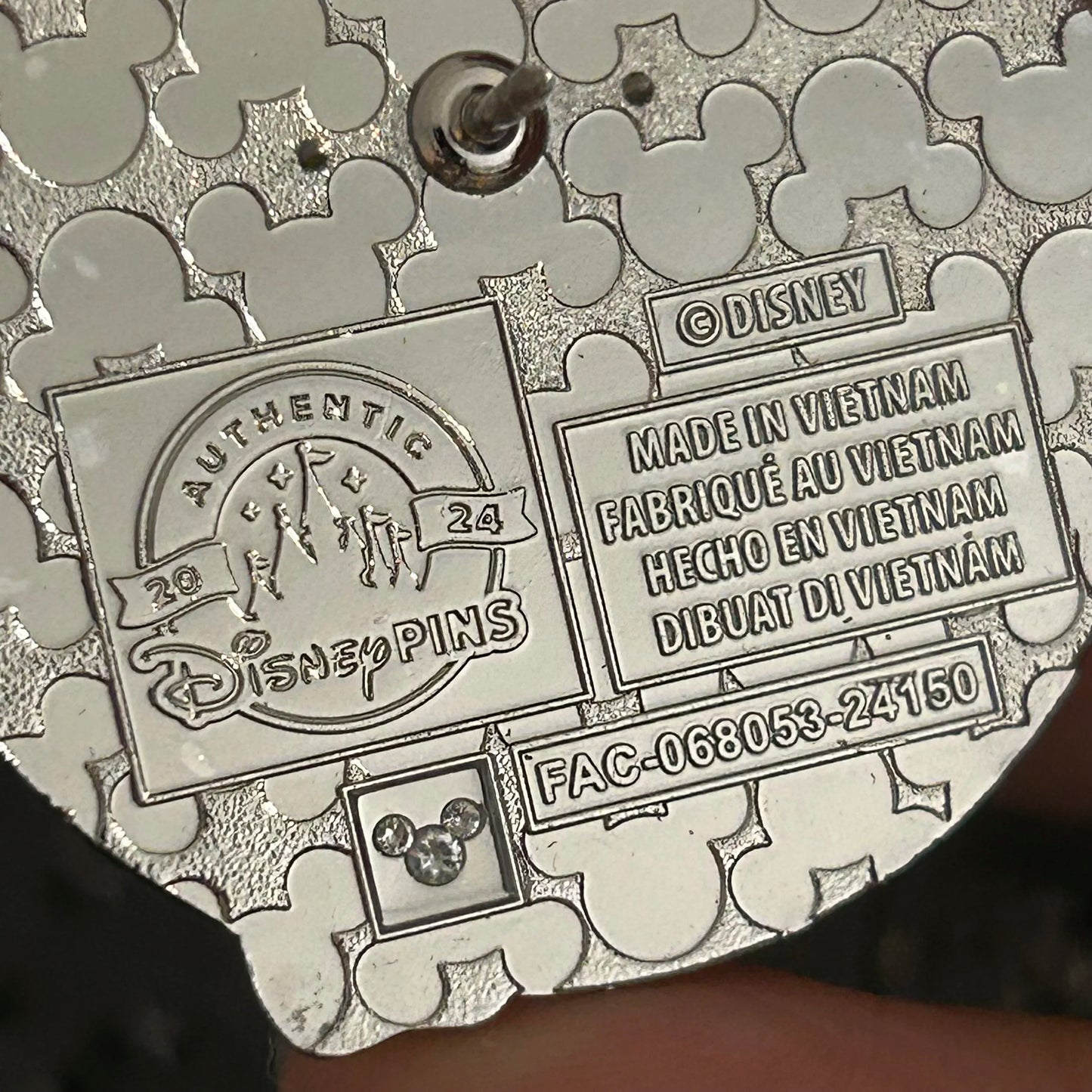 2024 - Donald Duck - Mickey Mouse Club - Mystery Pin