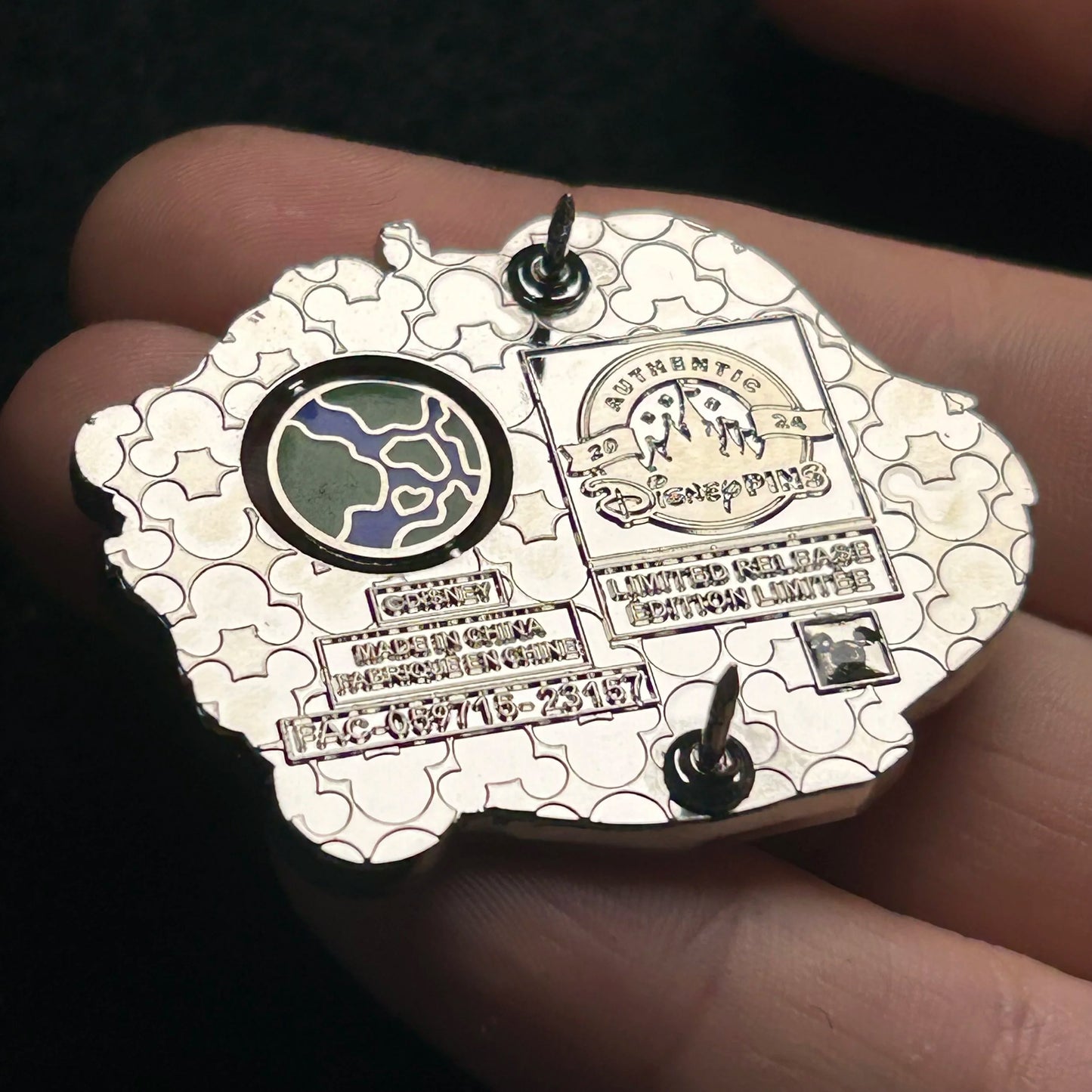 2024 - Ariel - Little Mermaid - LR - Earth Day - Spinner - Disney Pin
