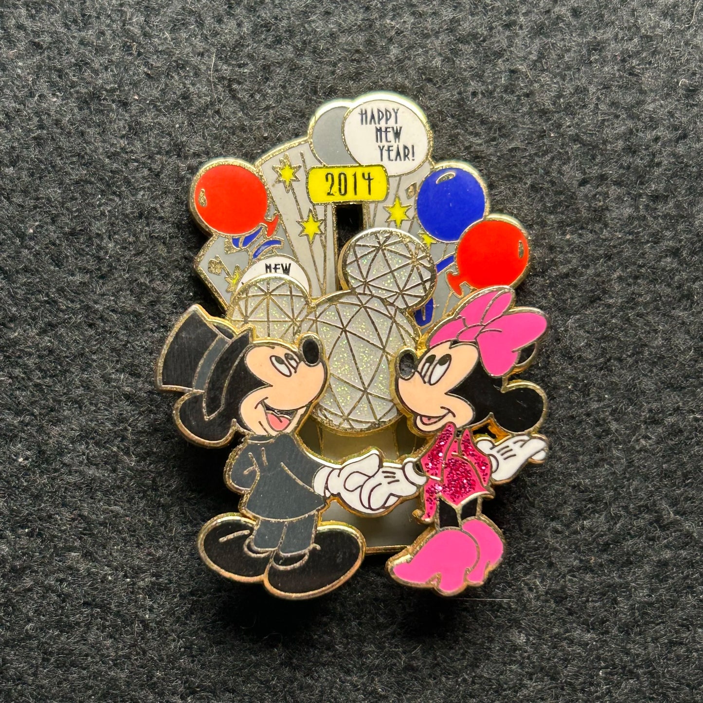 2013 - Mickey and Minnie - New Years - EPCOT Ball - Slider - LE 4,000 - Disney Pin