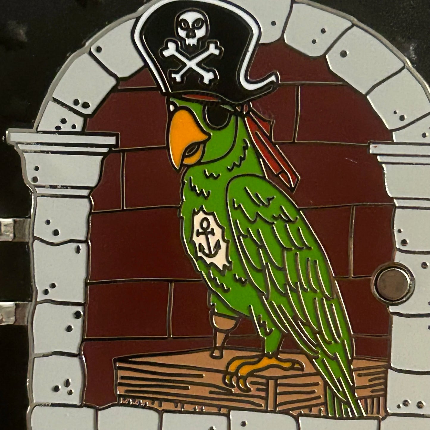 2022 - Pirates of the Caribbean - Pirates, Bird and Dog - Tri Fold - Hinge - Disney Pin