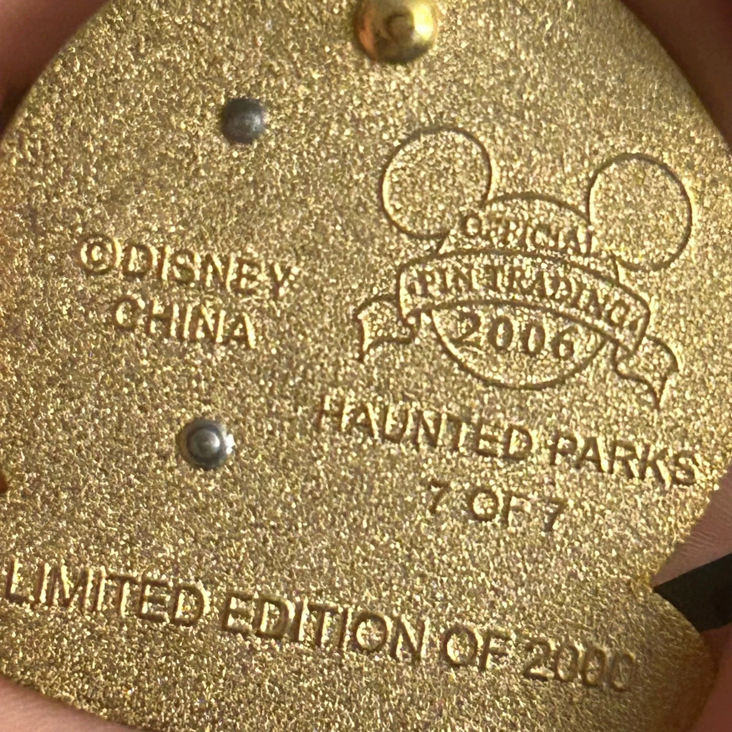2006 - Chip and Dale - Yeti - Expedition Everest - LE 2,000 - Disney Pin - Wobbly Back