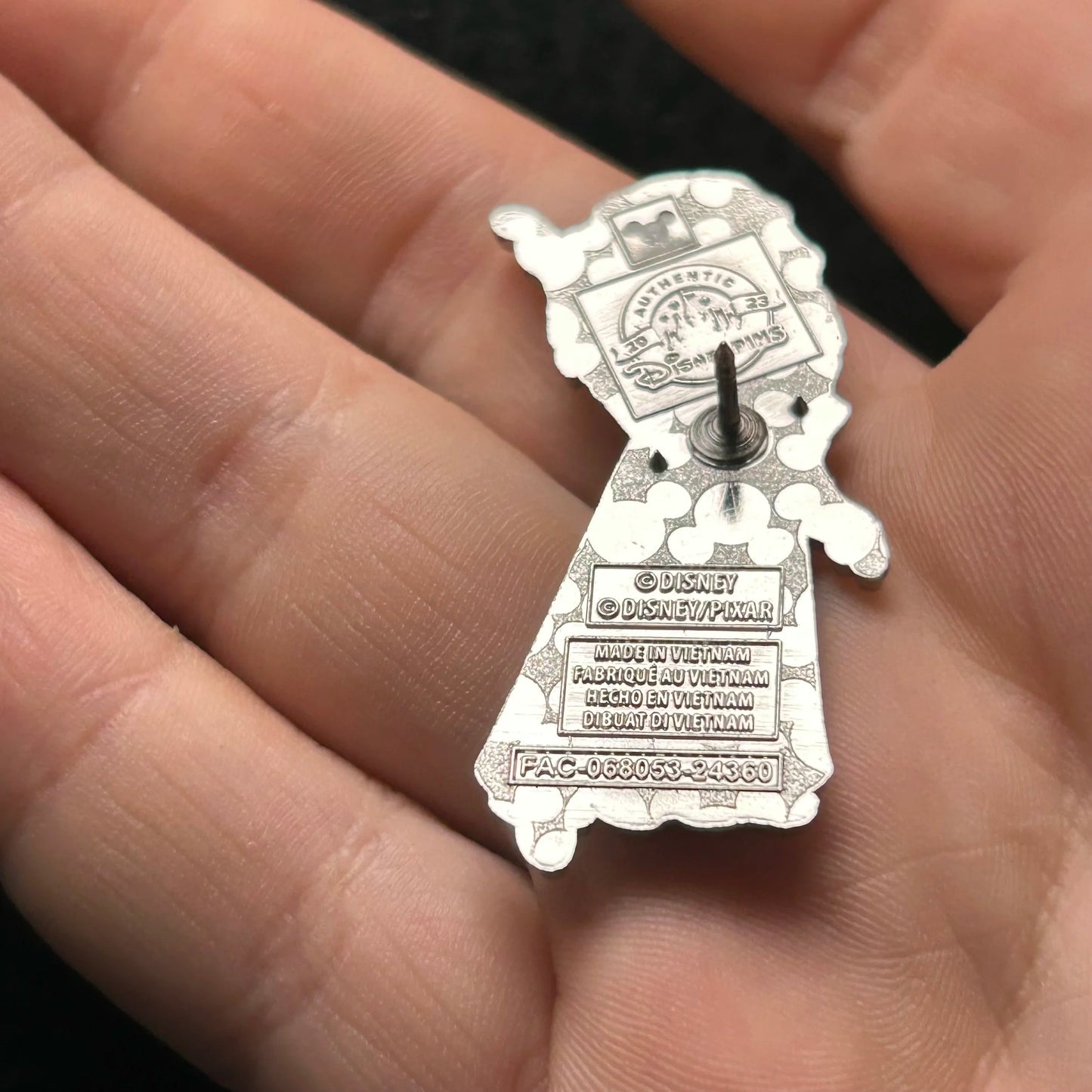 2023 - Merida - Full Body - Glitter Dress - Princess Series - Disney Pin