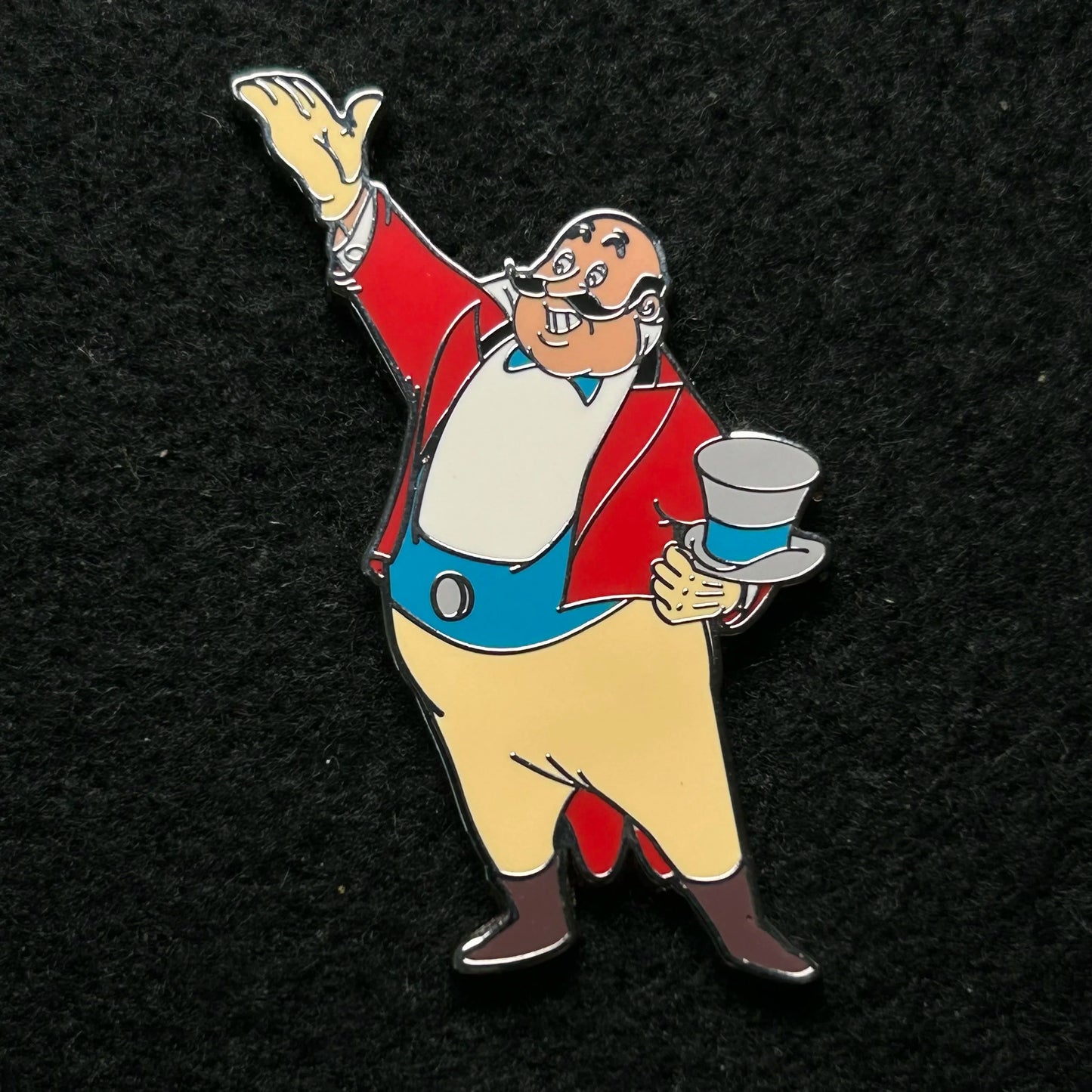 2021 - Ringmaster - Loungefly - Full Body - Dumbo - Disney Pin