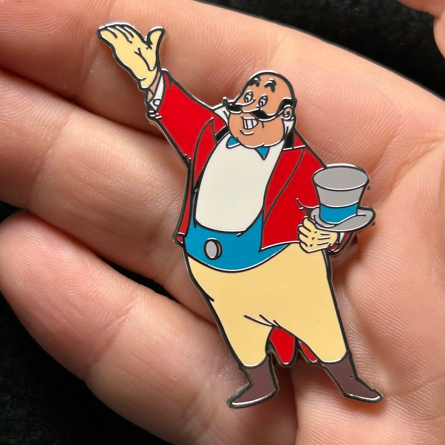 2021 - Ringmaster - Loungefly - Full Body - Dumbo - Disney Pin