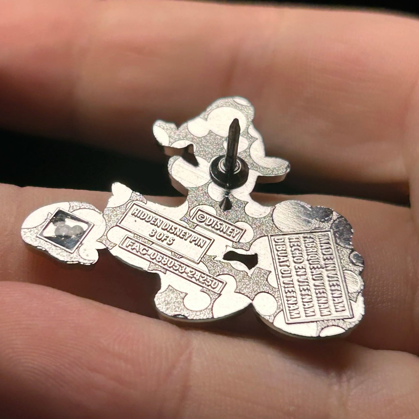 2025 - Donald Duck - Easter - Hidden Disney - Holiday Series - Disney Pin
