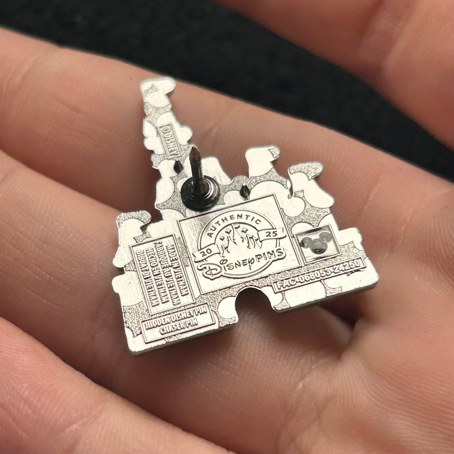 2025 - Epcot - Castle - WDW - HD - Chaser - Disney Pin
