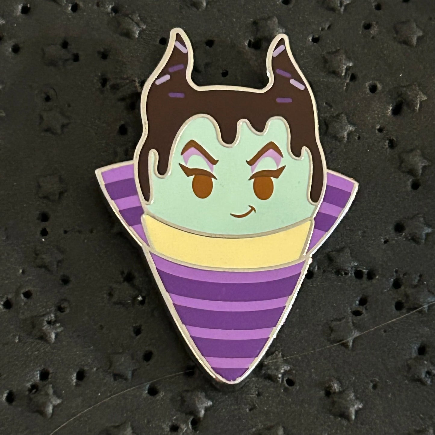 2022 - Maleficent - Mint Ice Cream Cone - Munchling - Mystery Pin