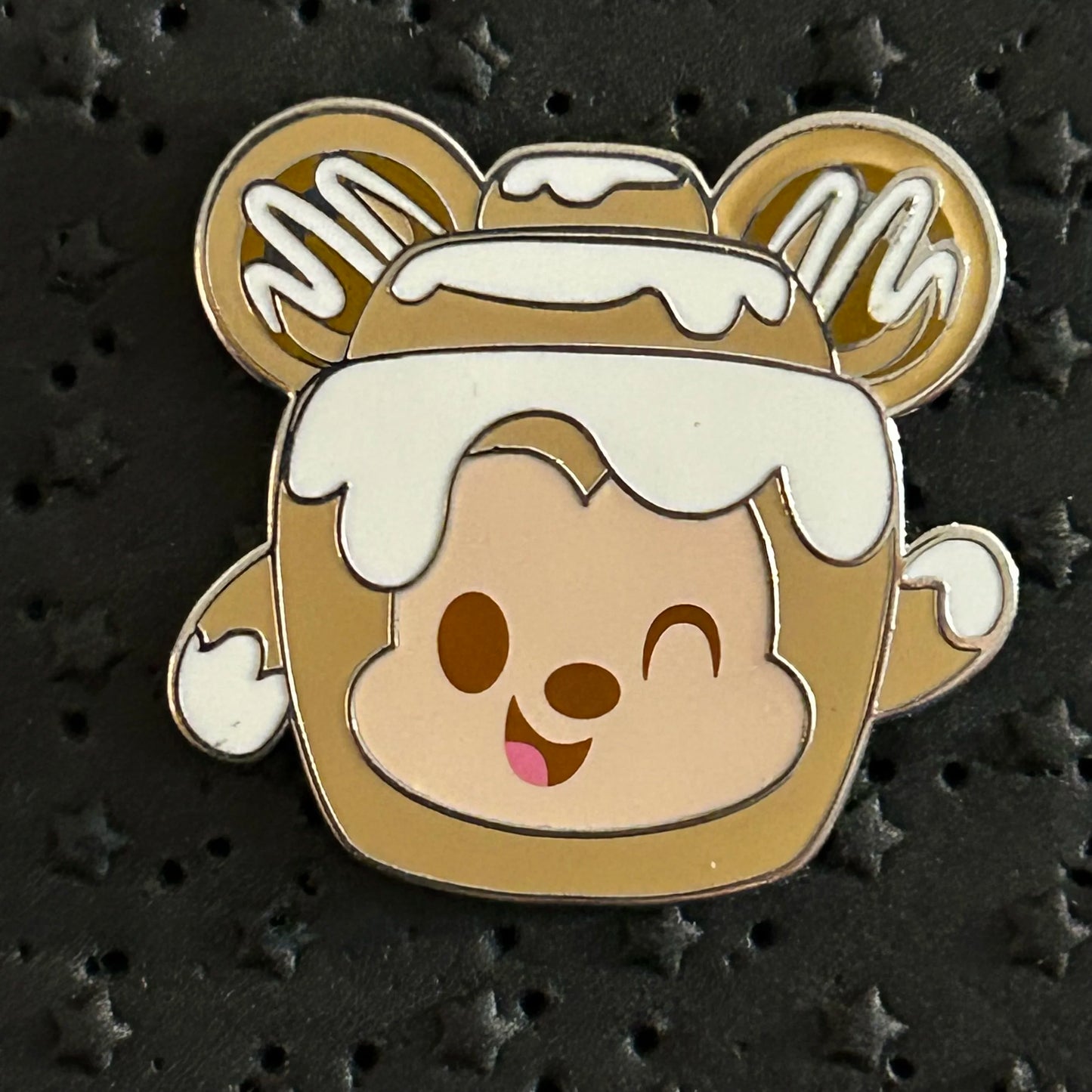 2022 - Mickey Mouse - Cinnamon Roll - Munchling - Disney Pin