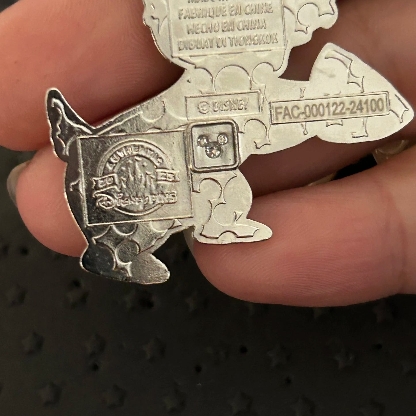 FULL SET - 2023 - Chip and Dale Putting- Putting Together Acorn - Disney Pins