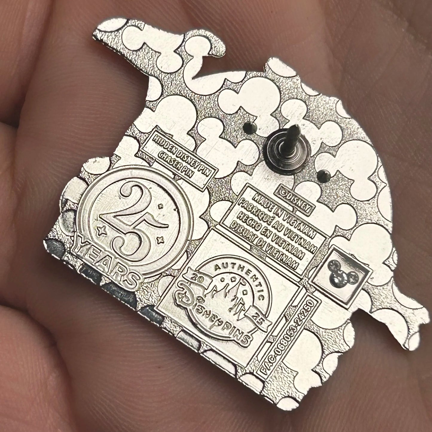 FULL SET - 2025 - 25 Years Of Pin Trading - WDW - HD - 6 Pins