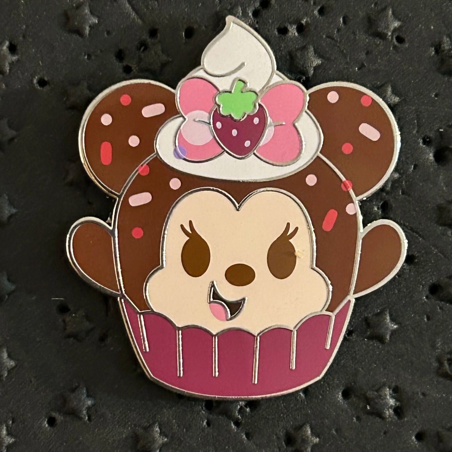 2022 - Minnie Mouse - Strawberry Cupcake - Munchling - Mystery Pin