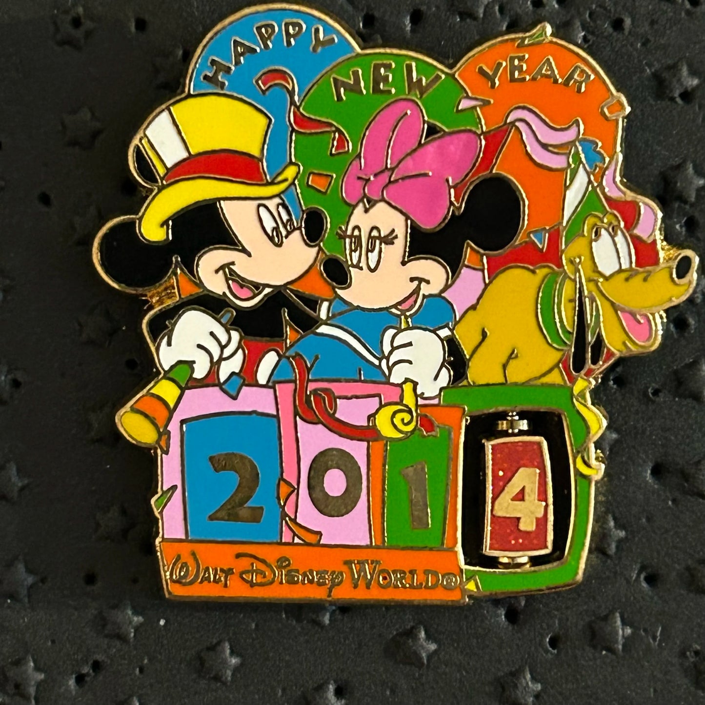 2015 - Pluto, Mickey and Minnie - Happy New Years - WDW - LE 5,000 - Disney Pin