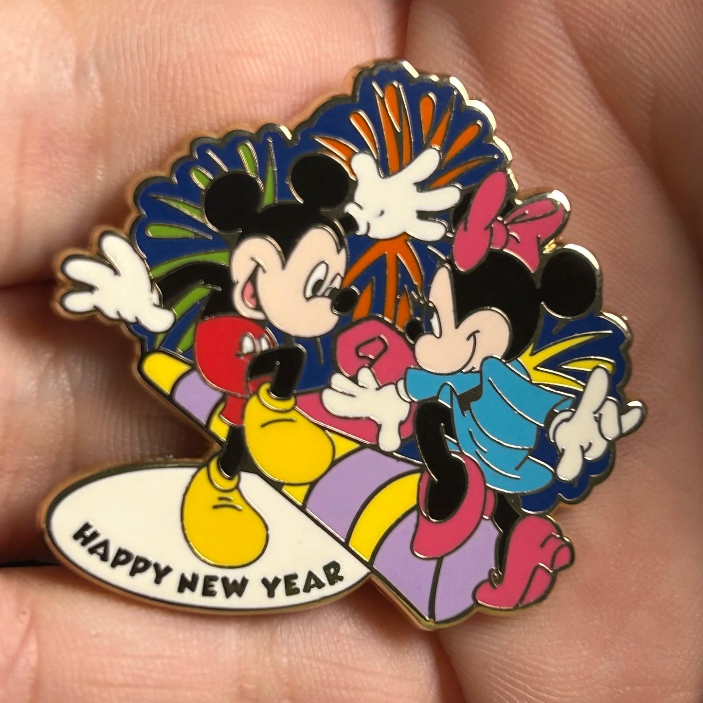Target - Mickey and Minnie Mouse - Happy New Years - Fireworks - Disney Pin