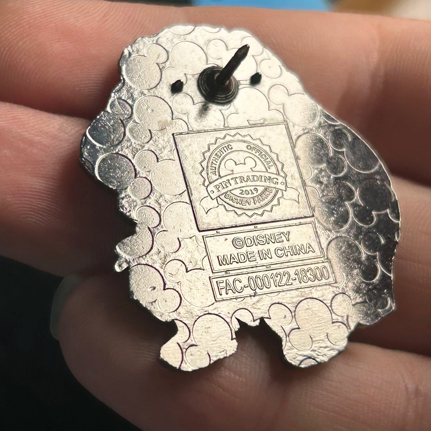 2019 - Maui - Moana - Hands Crossed - Disney Pin