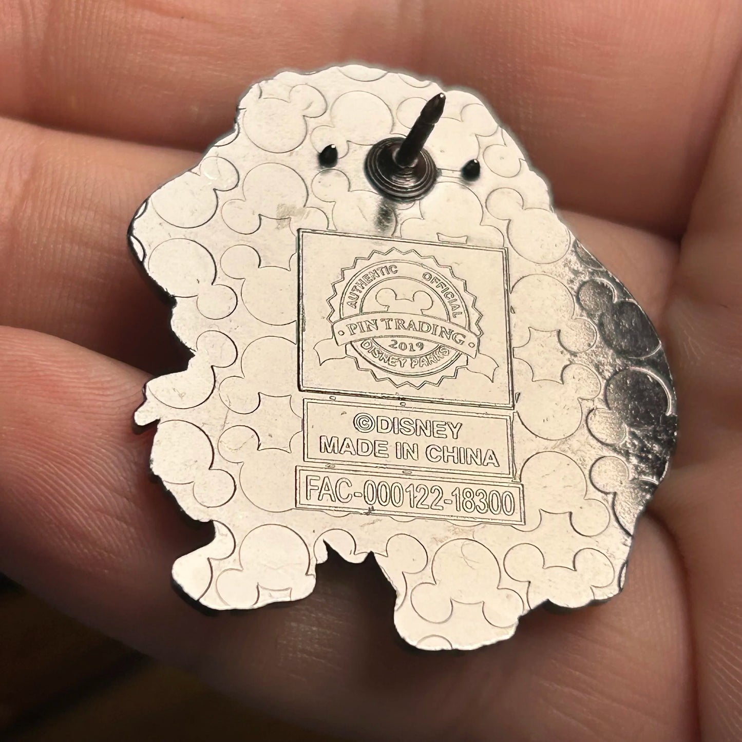 2019 - Maui - Moana - Hands Crossed - Disney Pin
