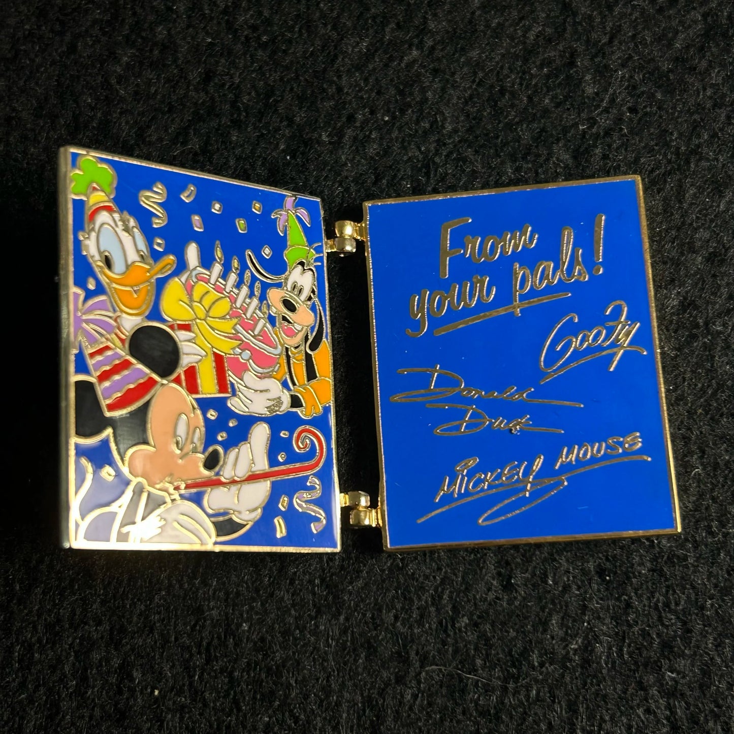 2003 - Mickey, Donald and Goofy - Happy Birthday - Card - With Card - Disney Pin