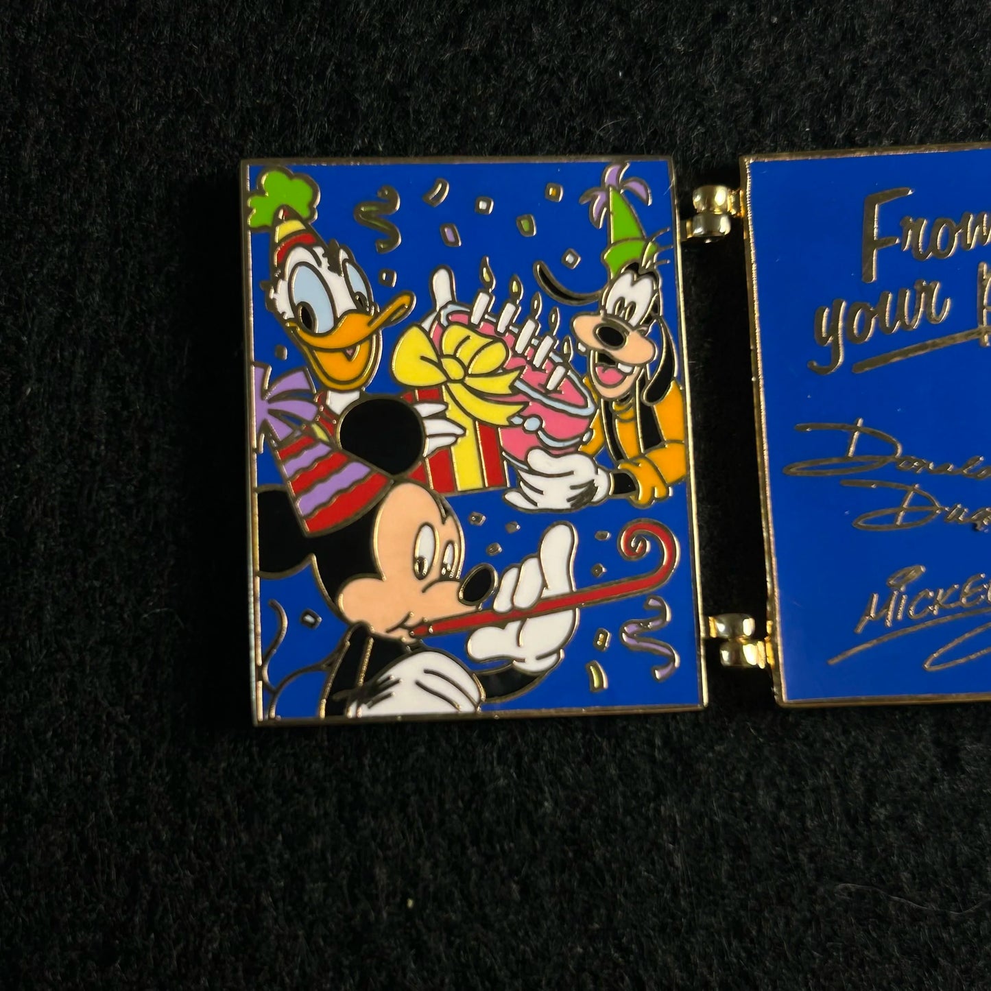 2003 - Mickey, Donald and Goofy - Happy Birthday - Card - With Card - Disney Pin