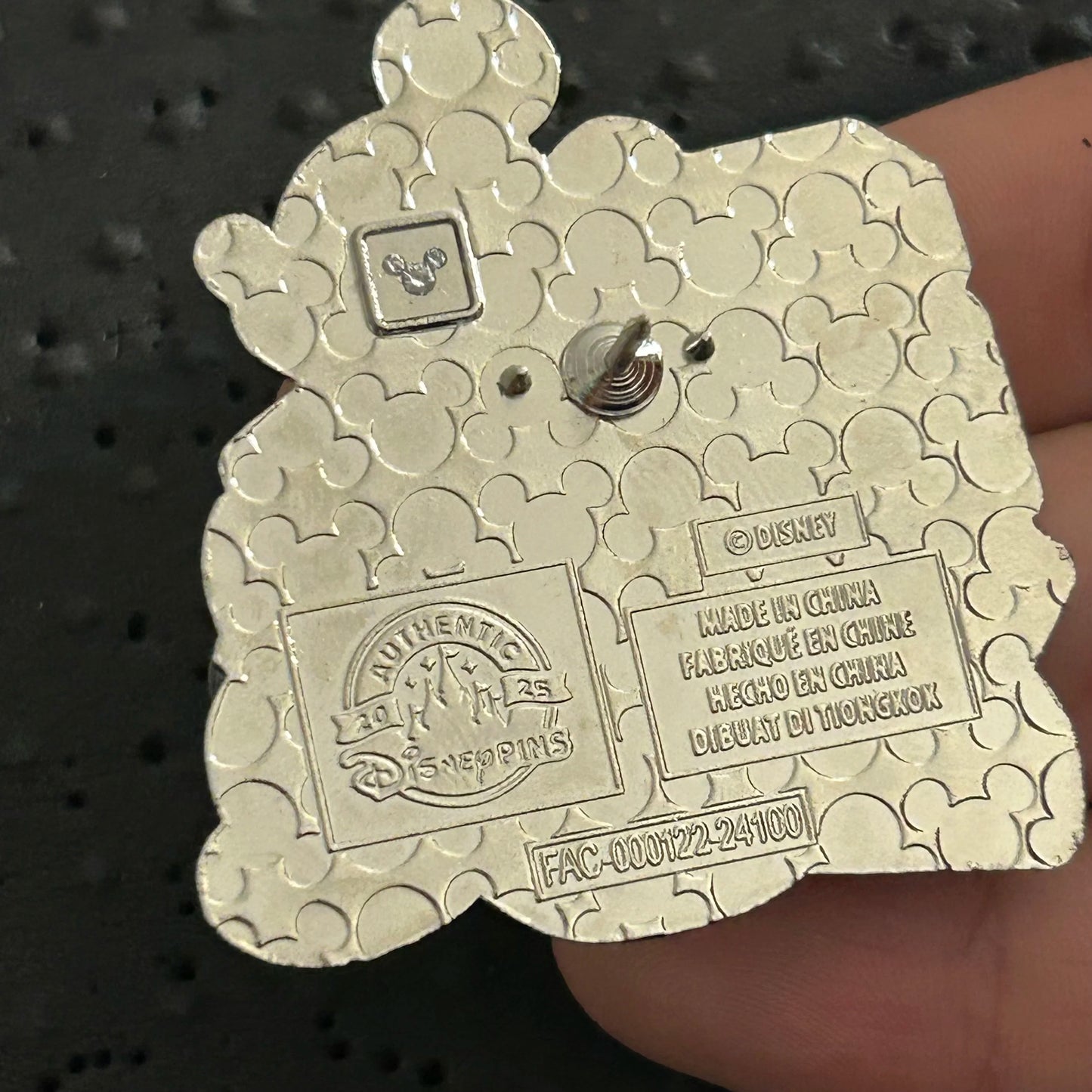 2025 - Mickey Mouse - Glitter - Dated Disney Pin