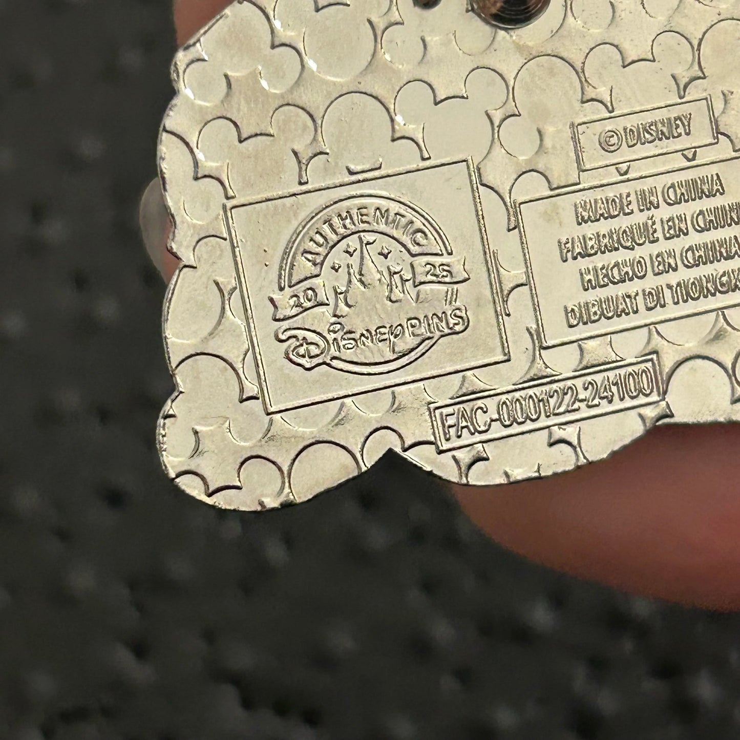 2025 - Mickey Mouse - Glitter - Dated Disney Pin