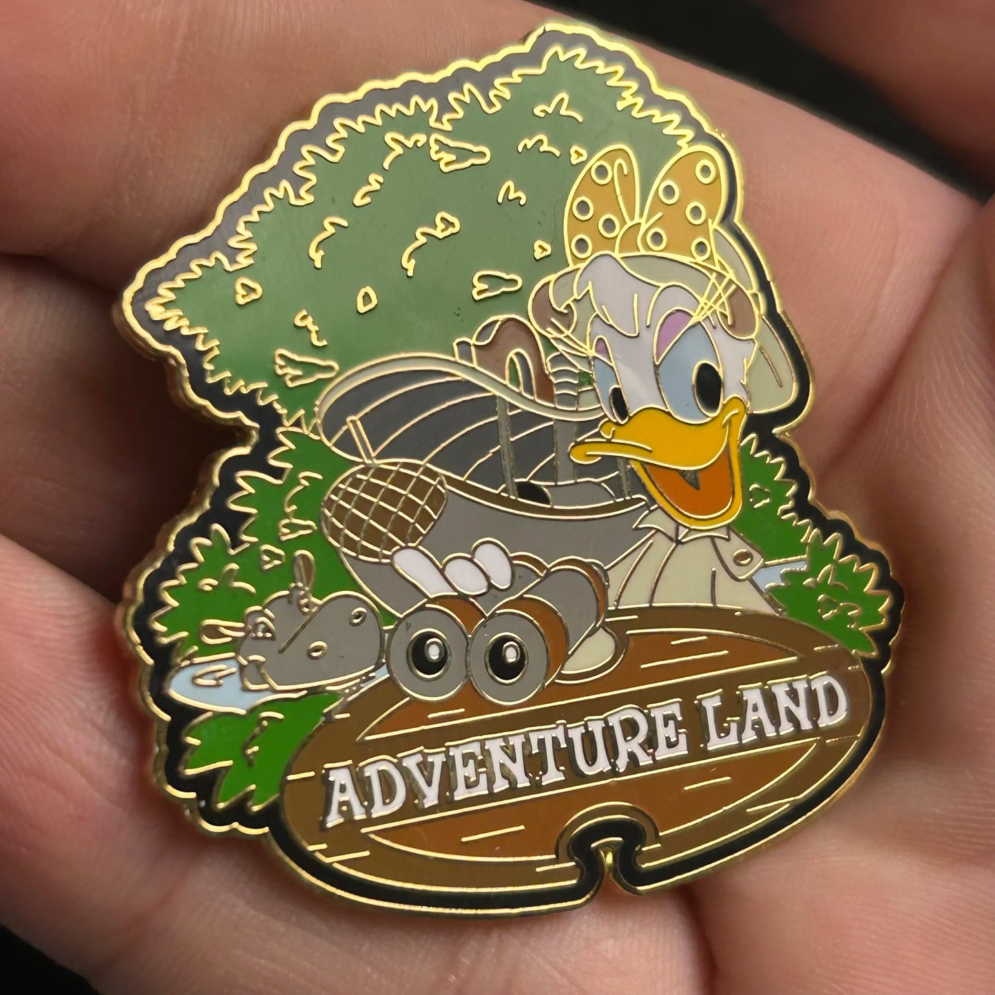 2001 - Daisy Duck - Adventureland - LE 3,500 - WDW - Disney Pin