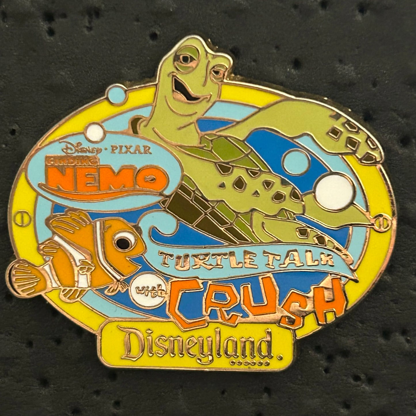 2008 - Crush and Marlin - Turtle Talk With Crush - Finding Nemo - Pixar - DLR - Disney Pin