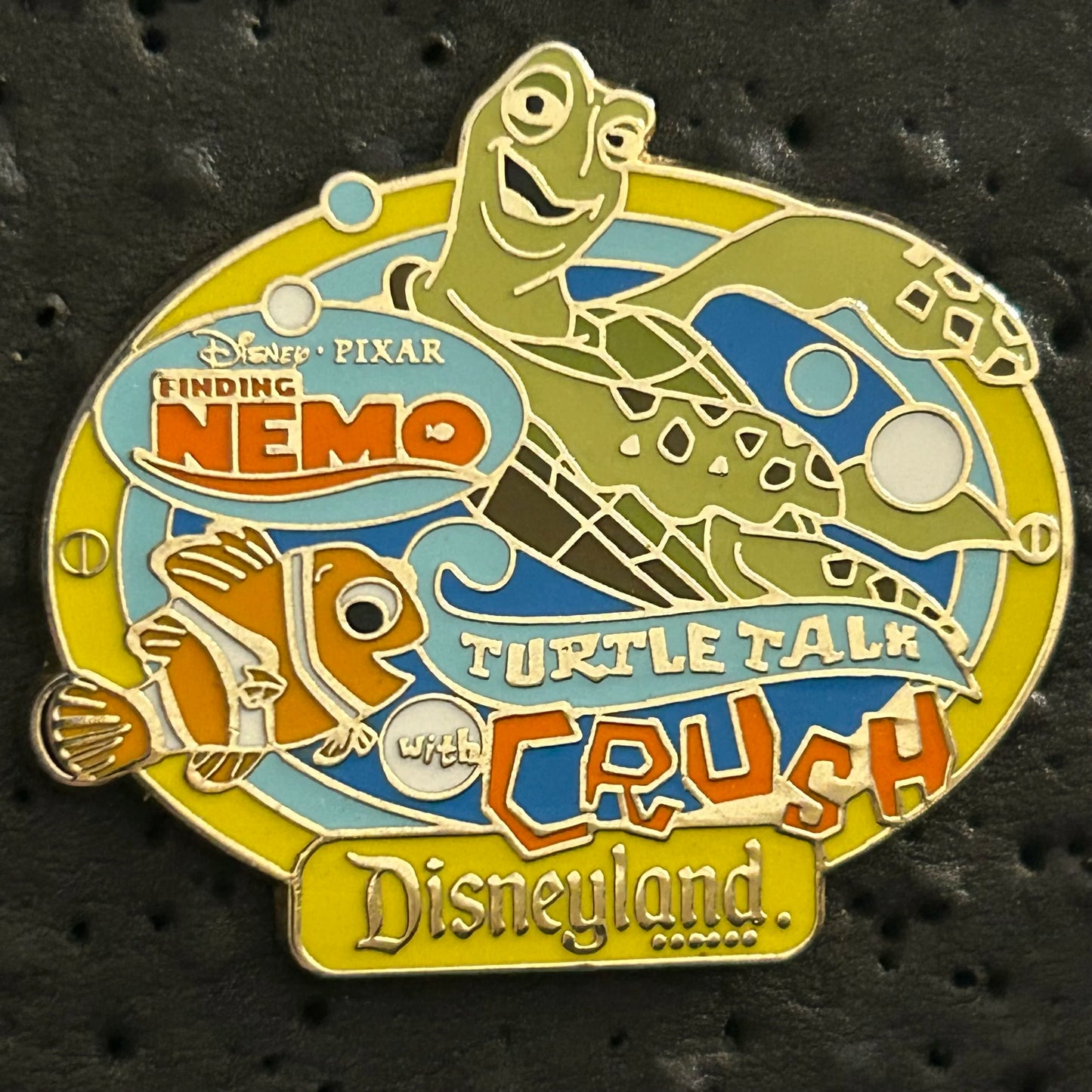 2008 - Crush and Marlin - Turtle Talk With Crush - Finding Nemo - Pixar - DLR - Disney Pin