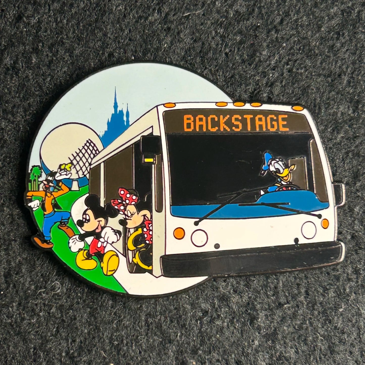 2003 - Fab 4 - Back Stage Tour - Bus Ride - LE 3,000 - Cast Exclusive - Disney Pin