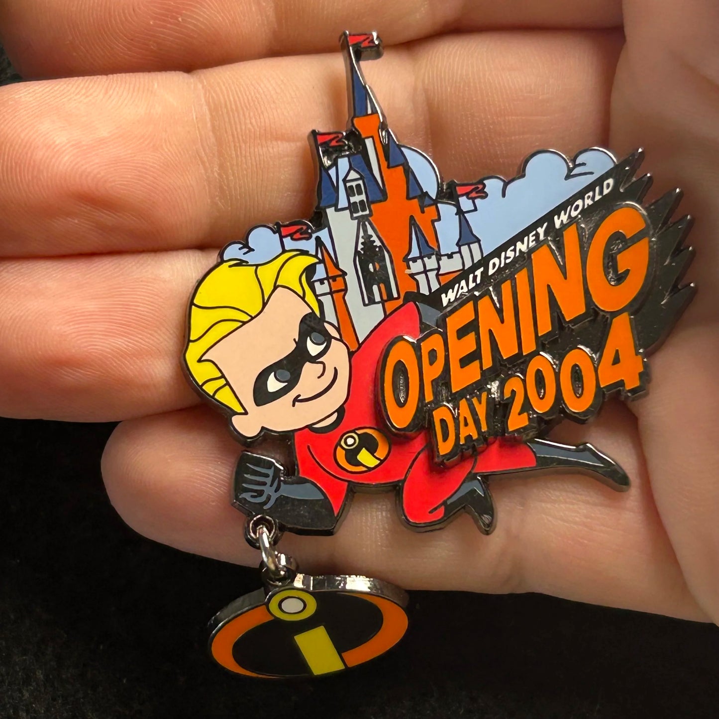 2004 - Dash - The Incredibles - WDW - Opening Day - LE 3,000 - Disney Pin on Pin
