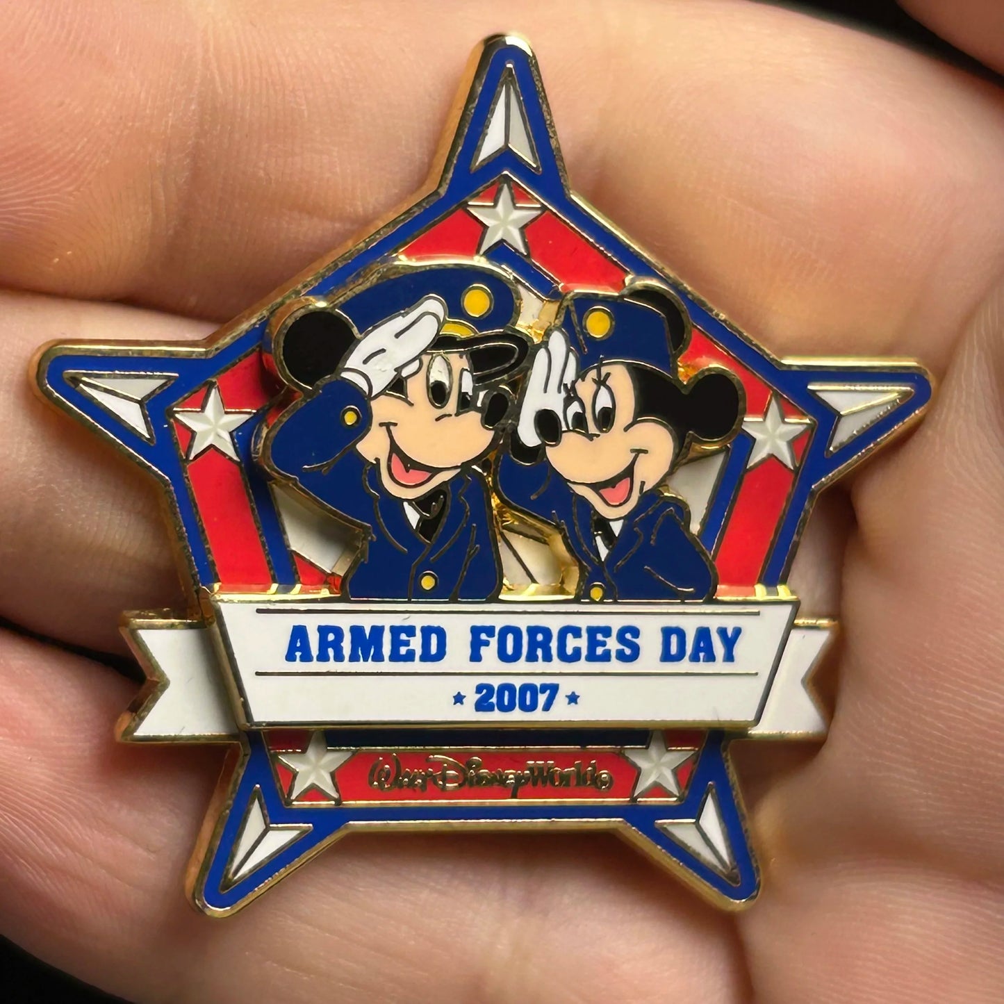2007 - Mickey and Minnie Mouse - Armed Forces Day - WDW - LE 2,000 - Disney Pin