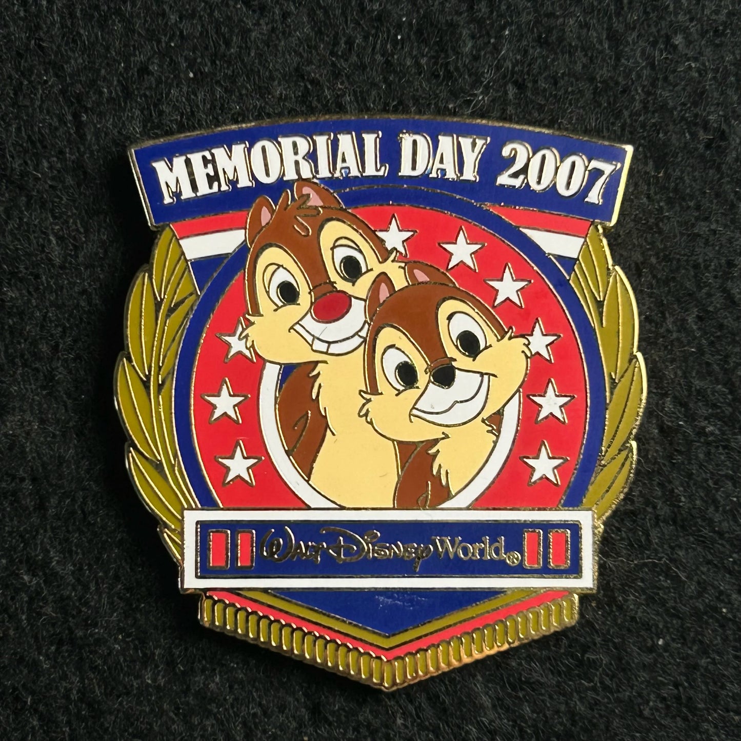 2007 - Chip and Dale - Memorial Day - WDW - LE 2,000 - Disney Pin