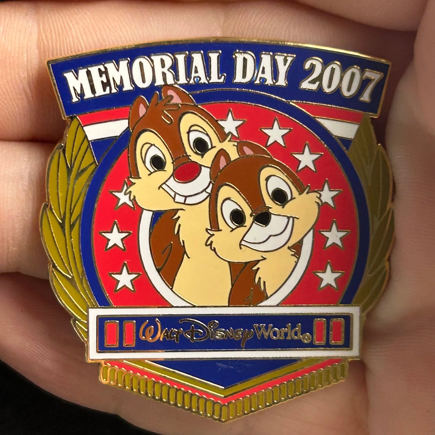 2007 - Chip and Dale - Memorial Day - WDW - LE 2,000 - Disney Pin