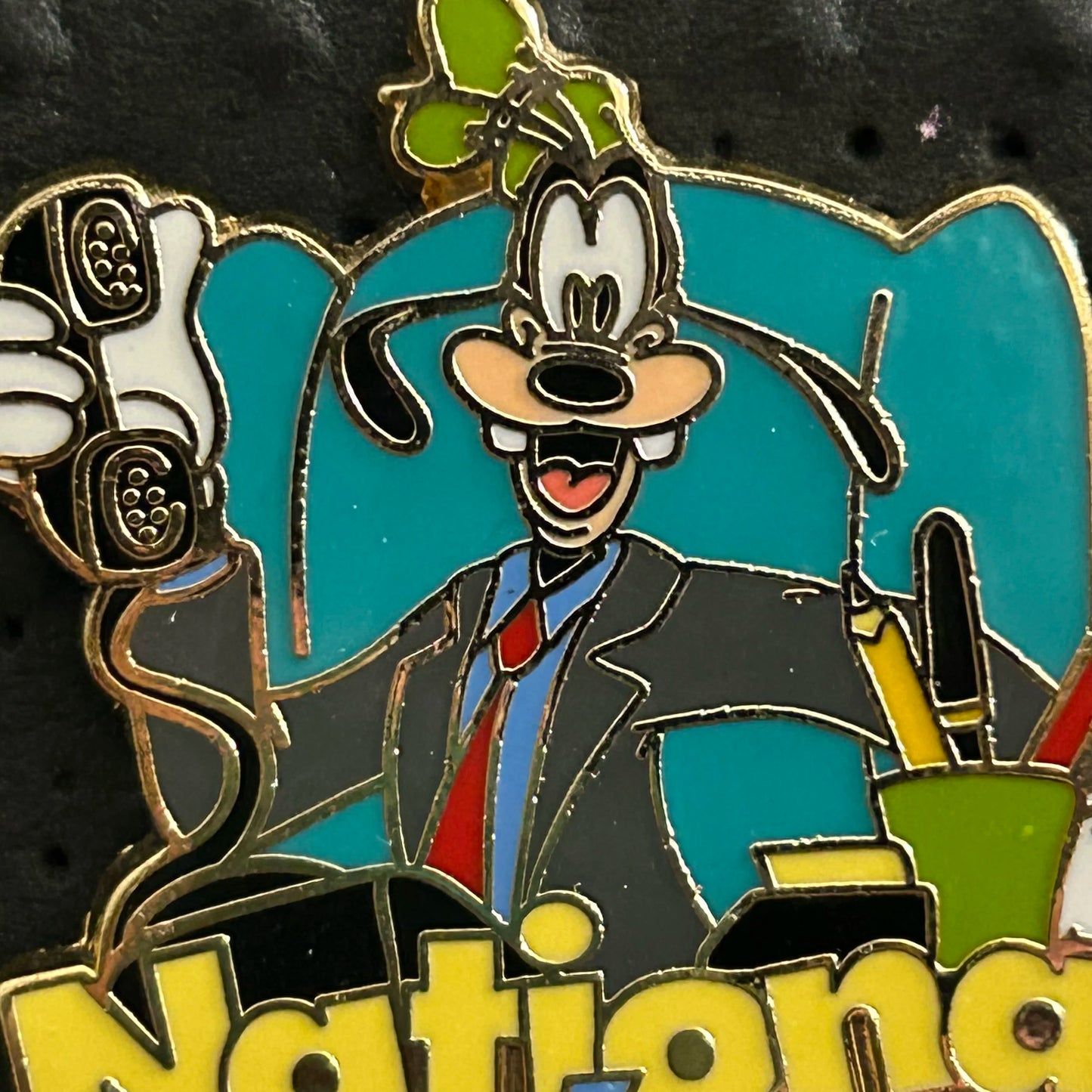 2006 - Goofy - National Boss’s Day - Cast Exclusive - LE 750 - Disney Pin