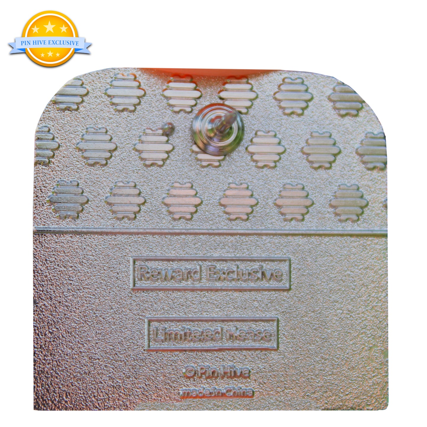 2025 - Gardening Bee - LR - Reward Exclusive Pin