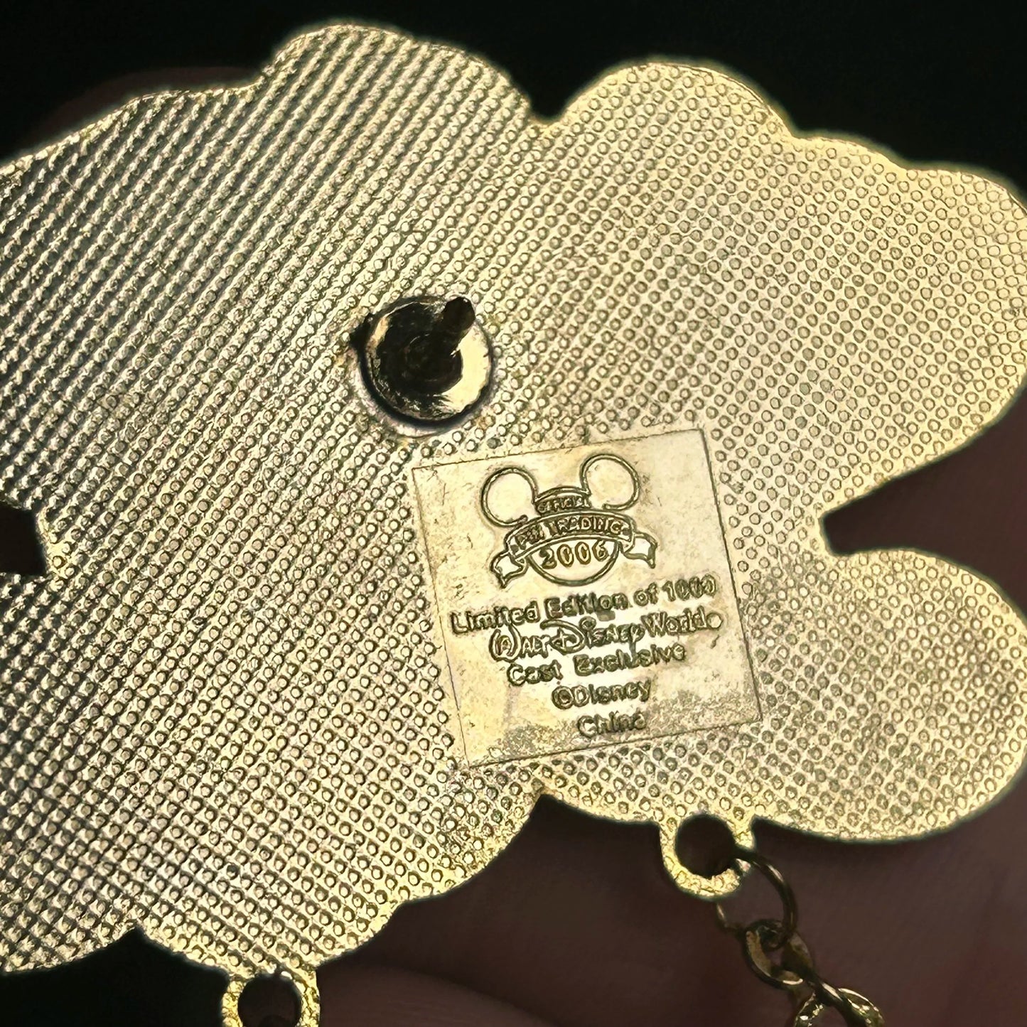 2006 - Mickey, Minnie and Pluto - Mothers Day - LE 1,000 - Dangle - Disney Pin