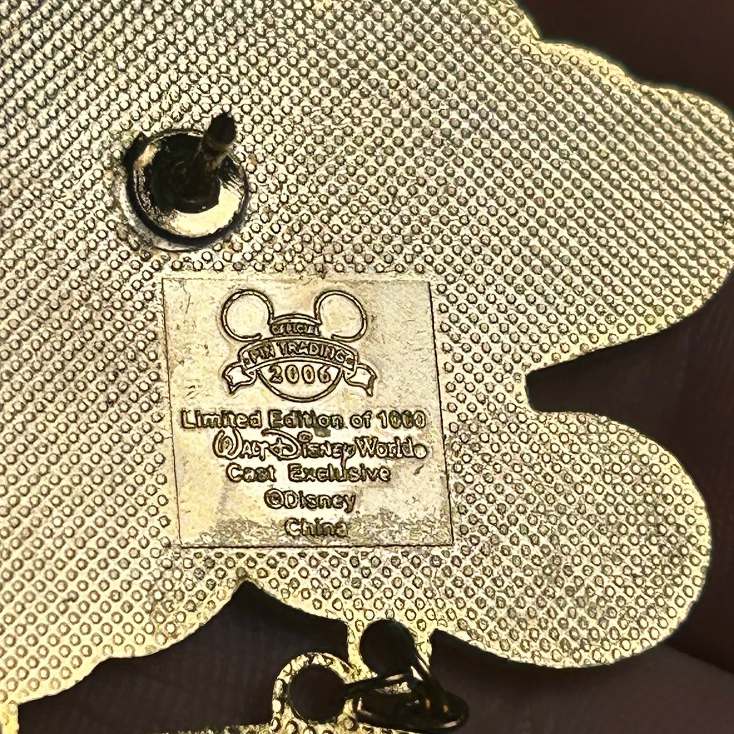 2006 - Mickey, Minnie and Pluto - Mothers Day - LE 1,000 - Dangle - Disney Pin