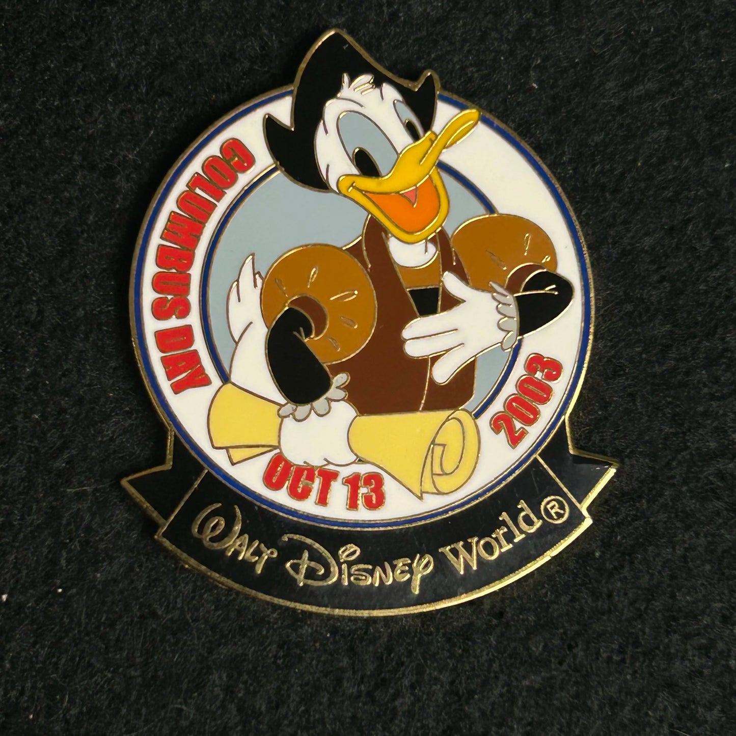 2003 - Donald Duck - Columbus Day - WDW - LE 1,500 - Disney Pin