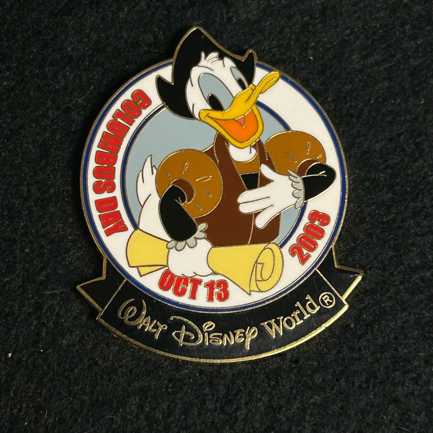 2003 - Donald Duck - Columbus Day - WDW - LE 1,500 - Disney Pin