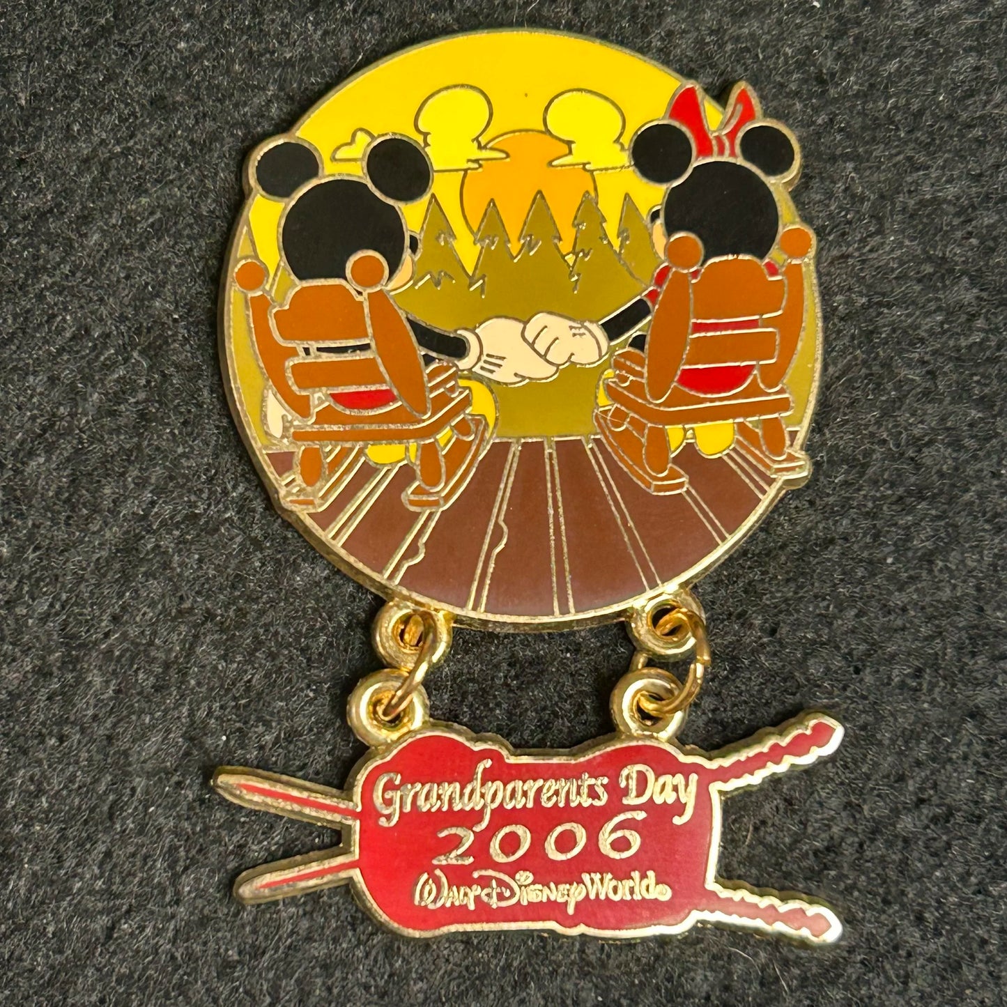 2006 - Mickey and Minnie - In Rocking Chairs - Grandparent Day - LE 1,500 - Pin