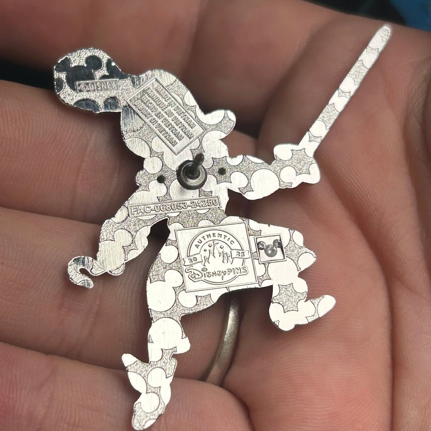 2025 - Captain Hook - Peter Pan - Full Body - Disney Pin